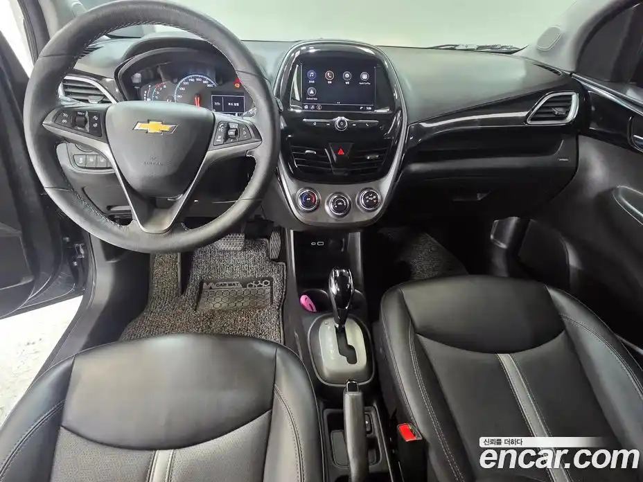 Chevrolet Spark 2020 1.0 Автомат в Москве № 105841, фото 17