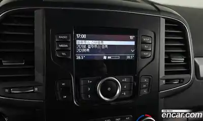 Renault QM6 2024 2.0 Автомат в Москве № 105982, миниатюра 6