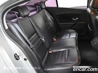 Renault SM3 2013 1.6 Автомат в Москве № 106207, миниатюра 12