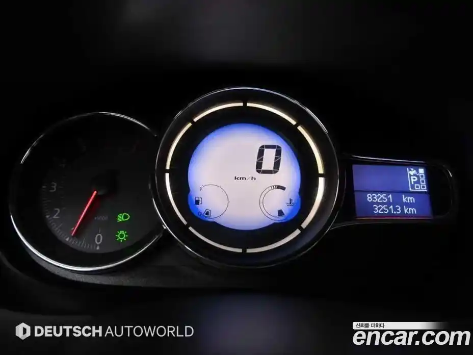 Renault SM3 2013 1.6 Автомат в Москве № 106207, фото 8