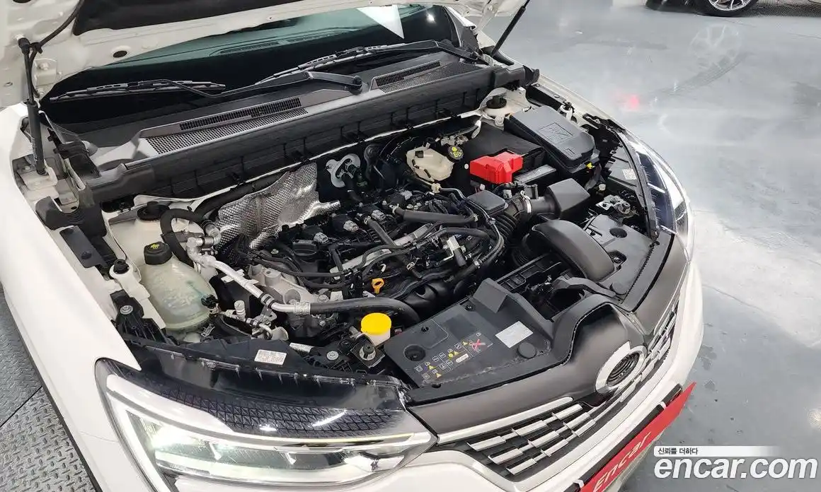 Renault XM3 2023 1.6 Автомат в Москве № 106686, фото 17