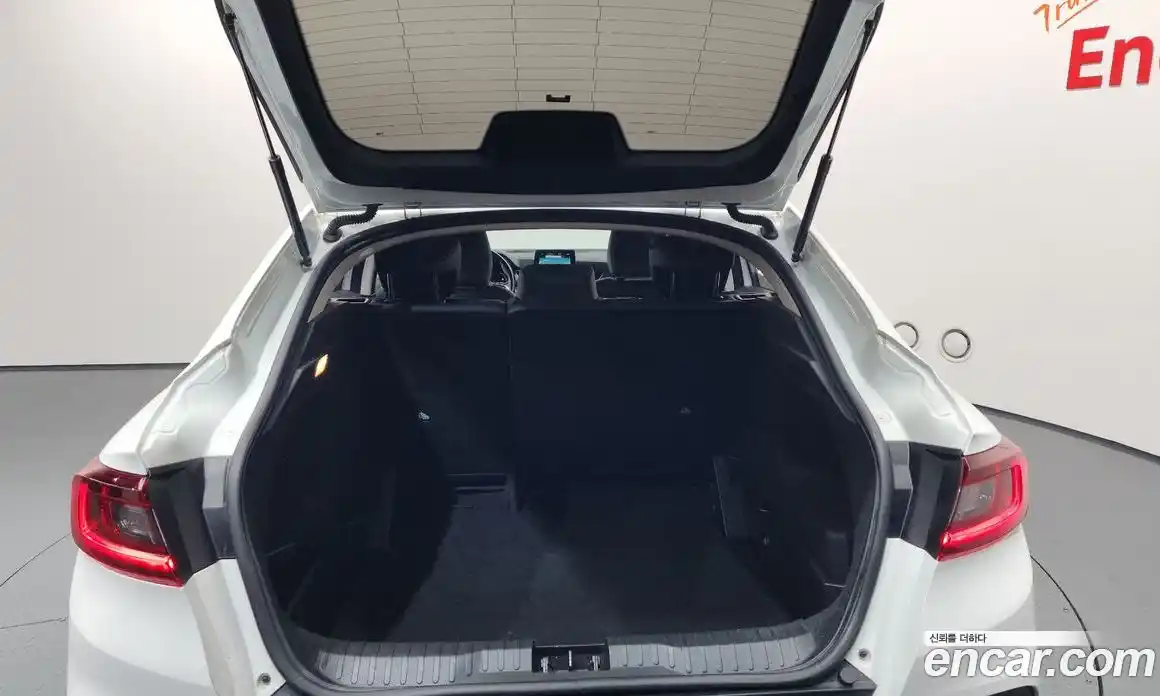 Renault XM3 2023 1.6 Автомат в Москве № 106686, фото 19