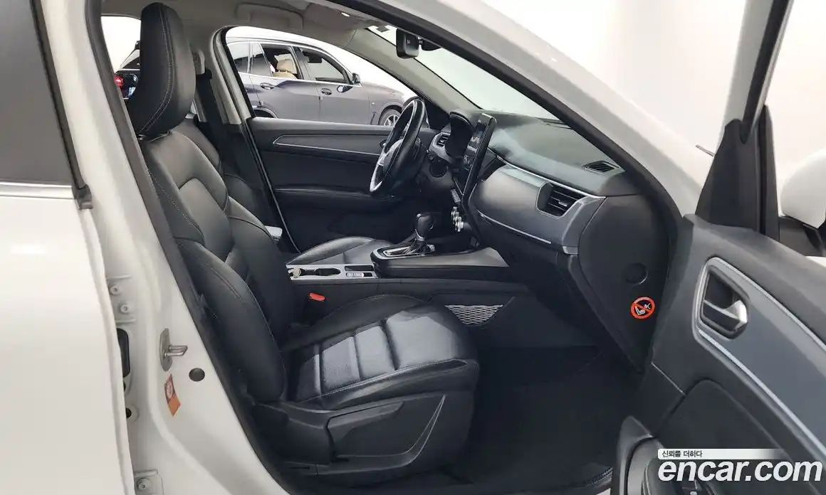 Renault XM3 2023 1.6 Автомат в Москве № 106686, фото 4