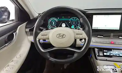 Hyundai Grandeur 2022 2.5 Автомат в Москве № 108913, миниатюра 3
