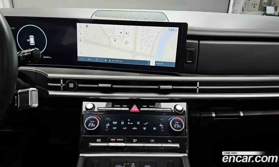 Hyundai Santa Fe 2024 1.6 Автомат в Москве № 111432, фото 12