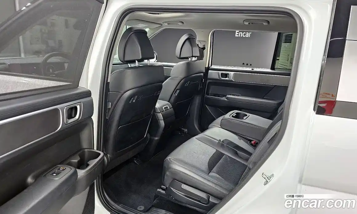 Hyundai Santa Fe 2024 1.6 Автомат в Москве № 111432, фото 20