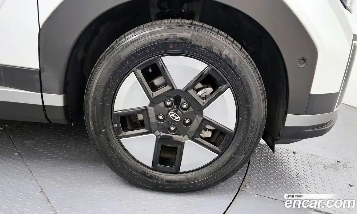 Hyundai Santa Fe 2024 1.6 Автомат в Москве № 111432, фото 5