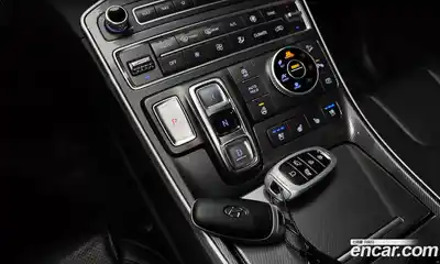 Hyundai Santa Fe 2021 2.2 Автомат в Москве № 112760, миниатюра 9