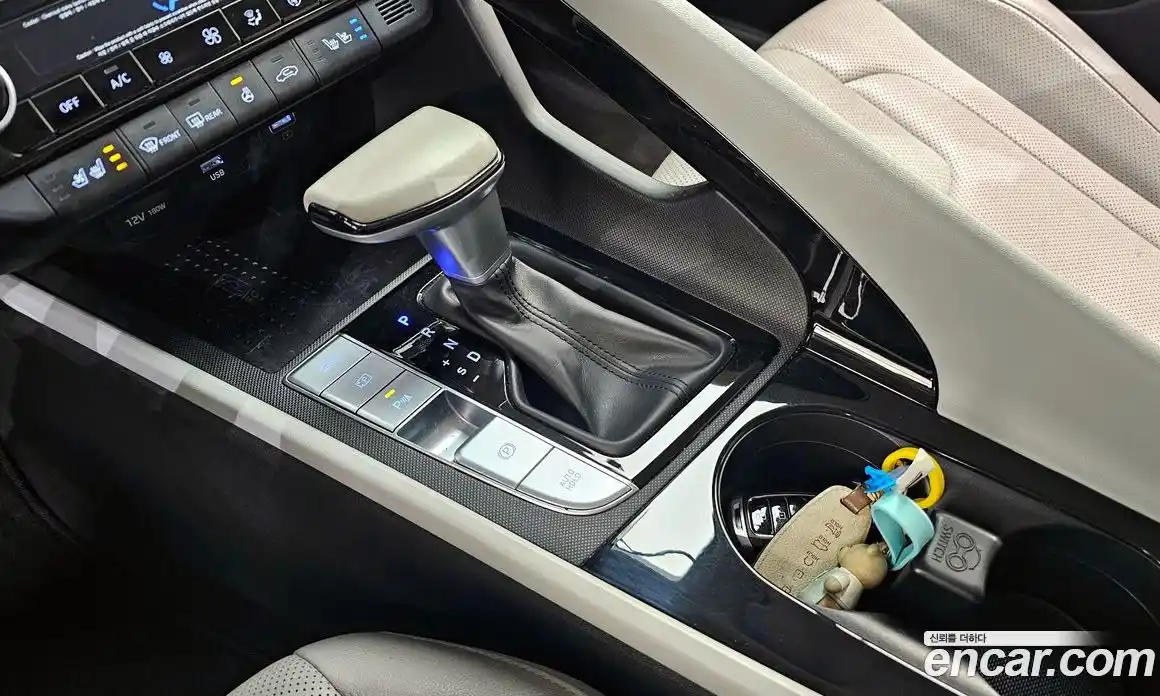 Hyundai Avante 2021 1.6 Автомат в Москве № 113466, фото 7