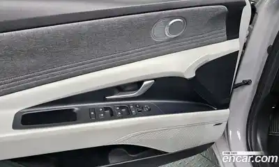 Hyundai Avante 2021 1.6 Автомат в Москве № 113466, миниатюра 10