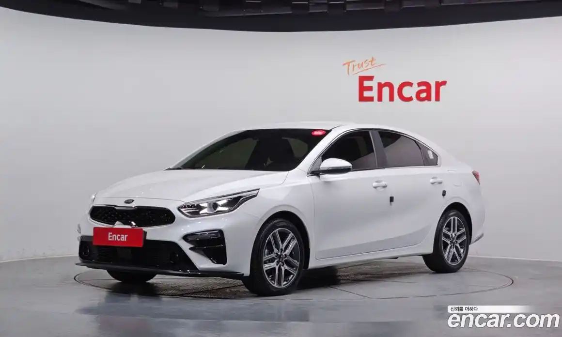 Kia K3 2020 1.6 Автомат в Москве № 115358, фото 1