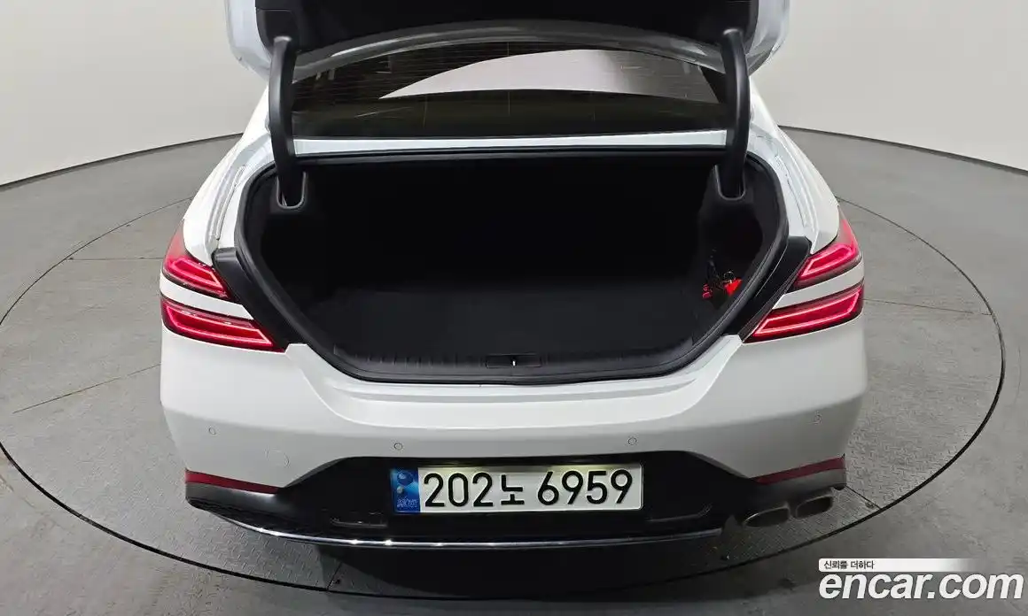 Genesis G70 2022 2.0 Автомат в Москве № 117095, фото 8