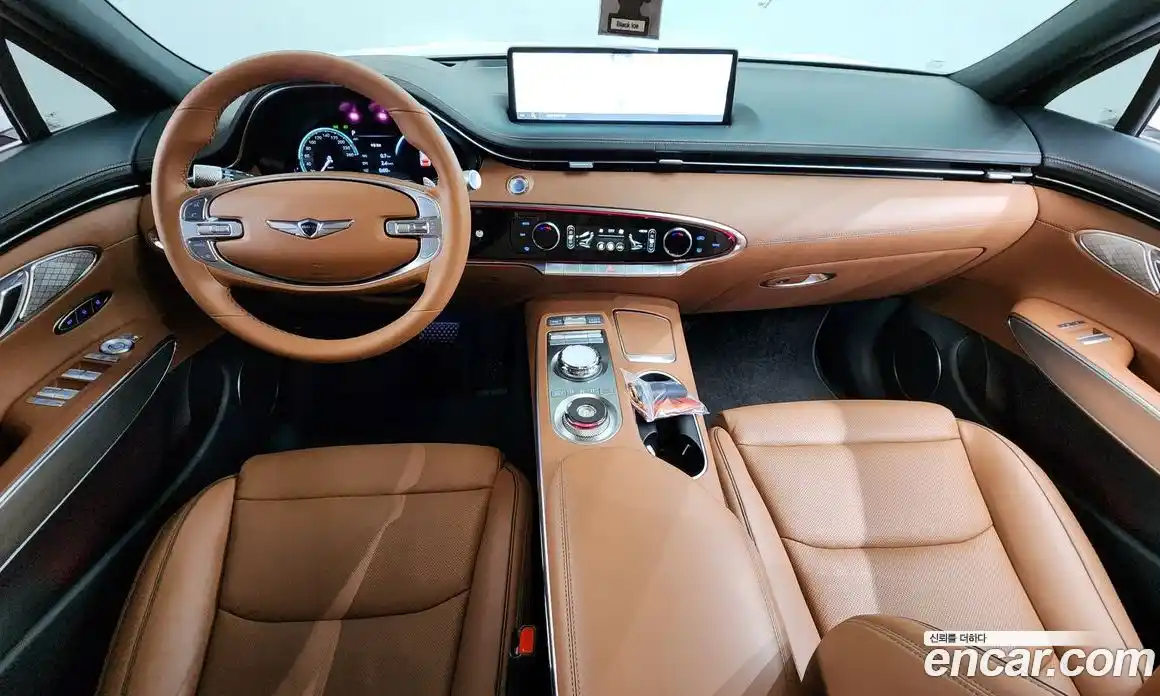 Genesis GV70 2024 2.5 Автомат в Москве № 117695, фото 18