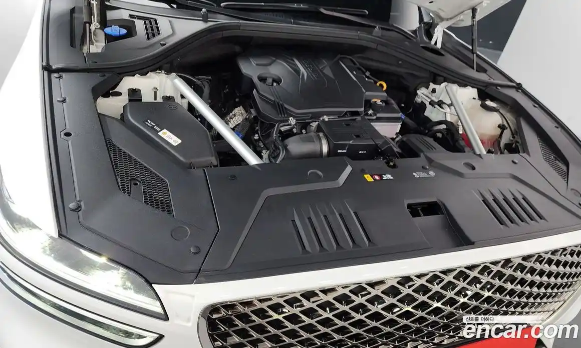 Genesis GV70 2024 2.5 Автомат в Москве № 117695, фото 4