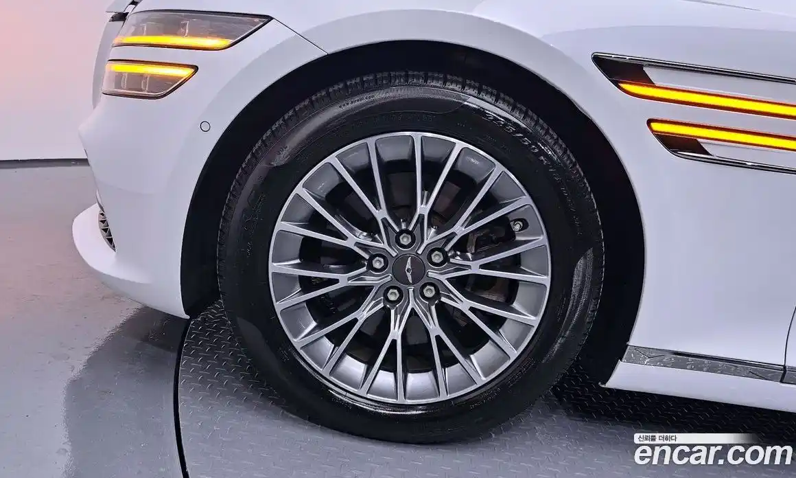 Genesis G80 2022 2.5 Автомат в Москве № 118224, фото 17