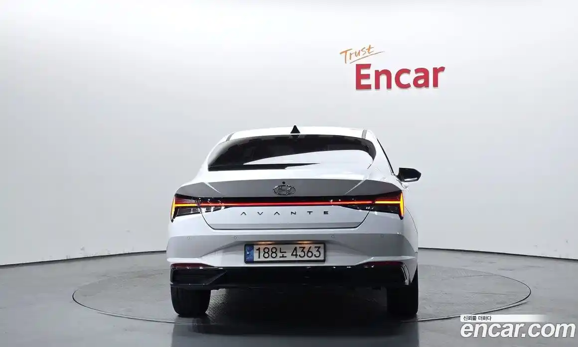 Hyundai Avante 2023 1.6 Автомат в Москве № 118742, фото 4