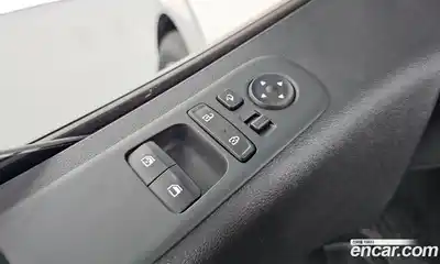 Hyundai Staria 2023 2.2 Автомат в Москве № 119112, миниатюра 11