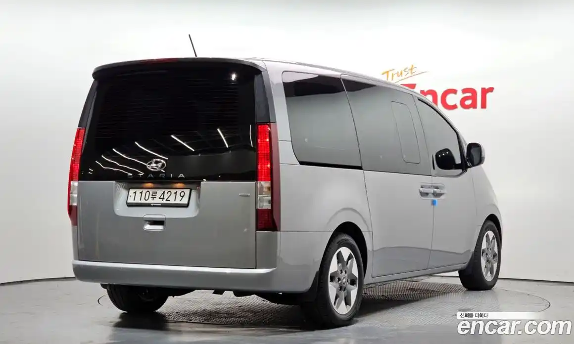 Hyundai Staria 2023 2.2 Автомат в Москве № 119112, фото 13
