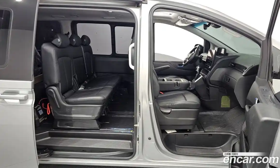 Hyundai Staria 2023 2.2 Автомат в Москве № 119112, фото 15