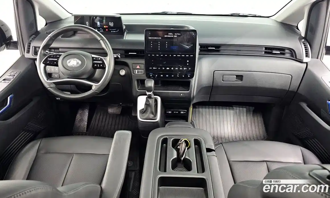 Hyundai Staria 2023 2.2 Автомат в Москве № 119112, фото 9