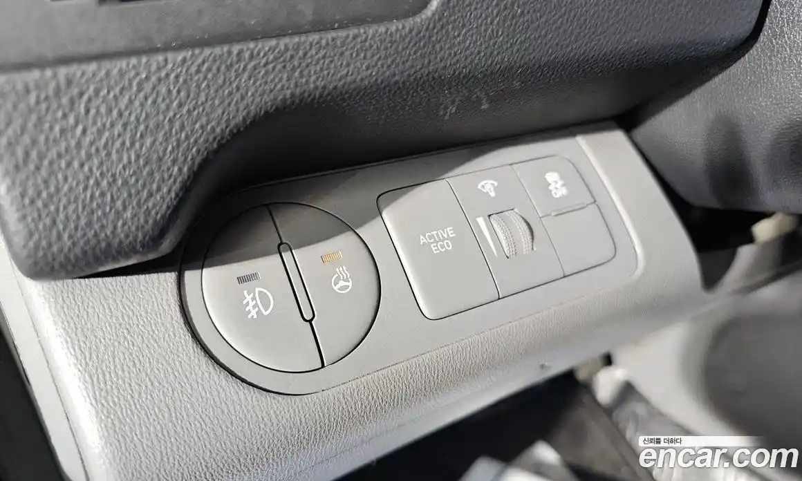 Hyundai Starex 2021 2.5 Автомат в Москве № 123676, фото 20