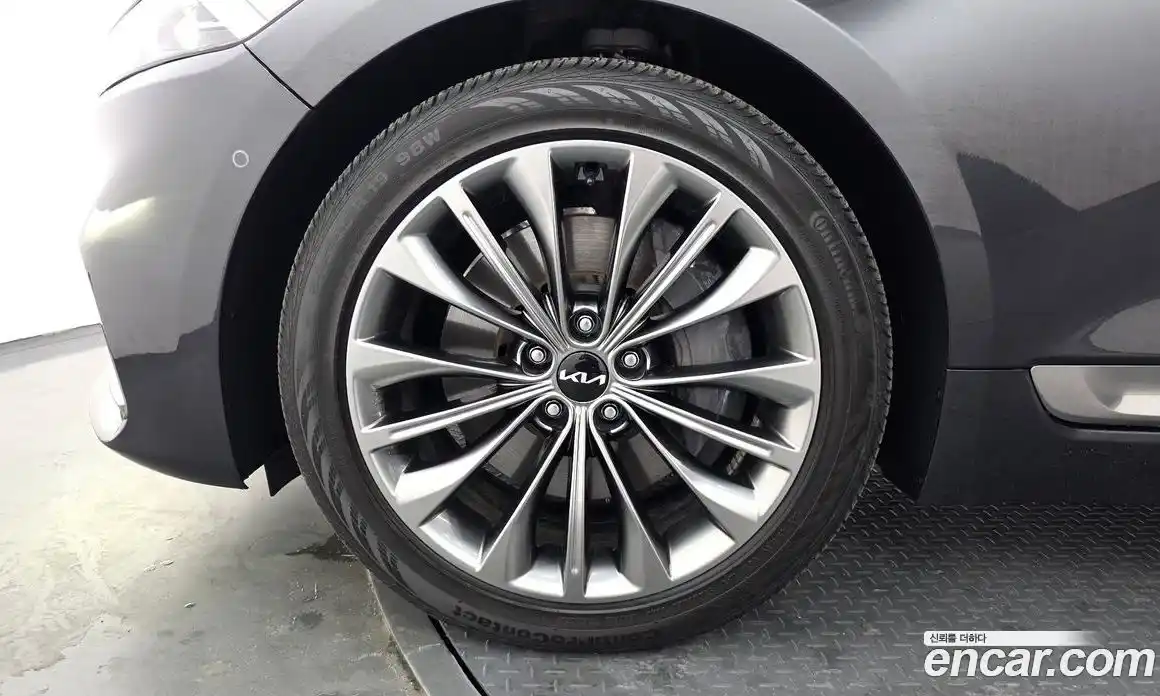 Kia K9 2024 3.8 Автомат в Москве № 123864, фото 20