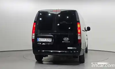 Hyundai Staria, 2025