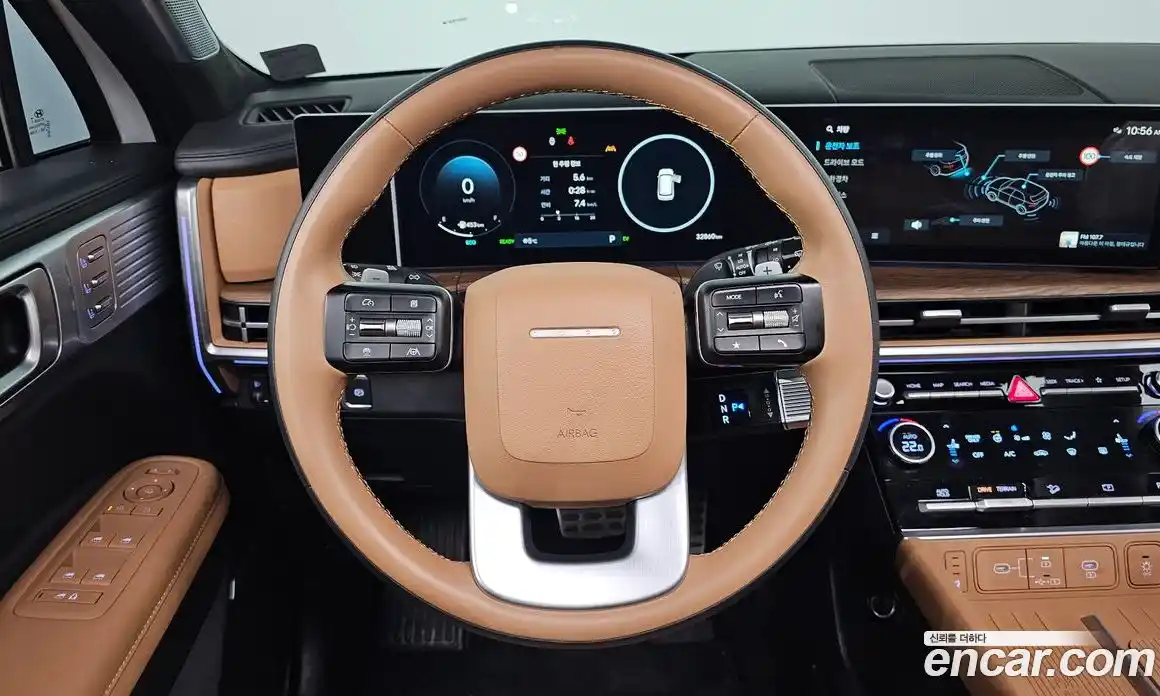 Hyundai Santa Fe 2024 1.6 Автомат в Москве № 125536, фото 13