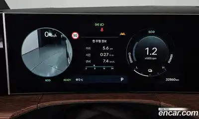 Hyundai Santa Fe 2024 1.6 Автомат в Москве № 125536, миниатюра 8