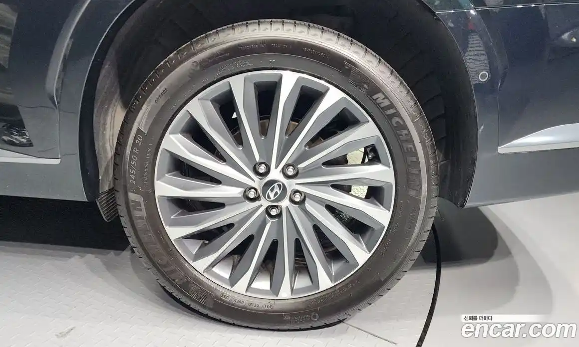 Hyundai Palisade 2023 3.8 Автомат в Москве № 126338, фото 18