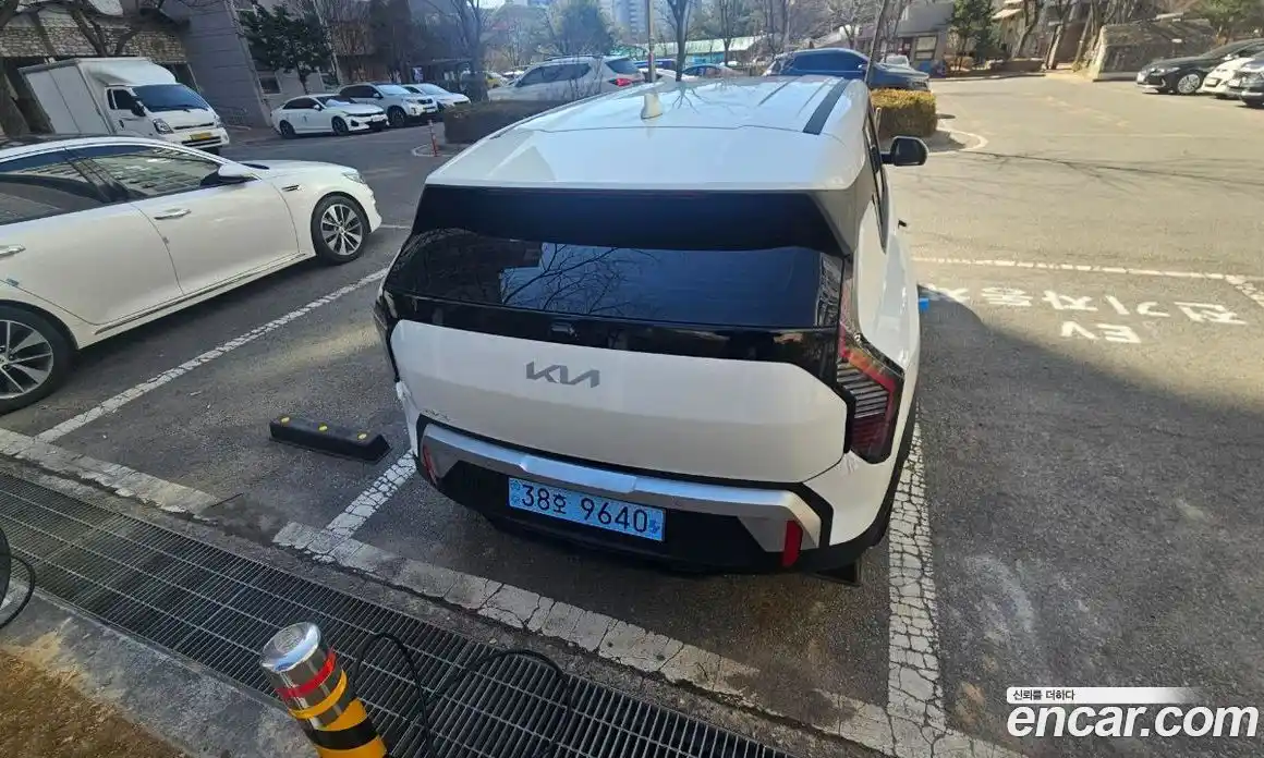 Kia EV3 2027 Автомат в Москве № 127413, фото 4