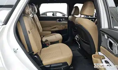 Kia Sorento 2024 1.6 Автомат в Москве № 127682, миниатюра 4