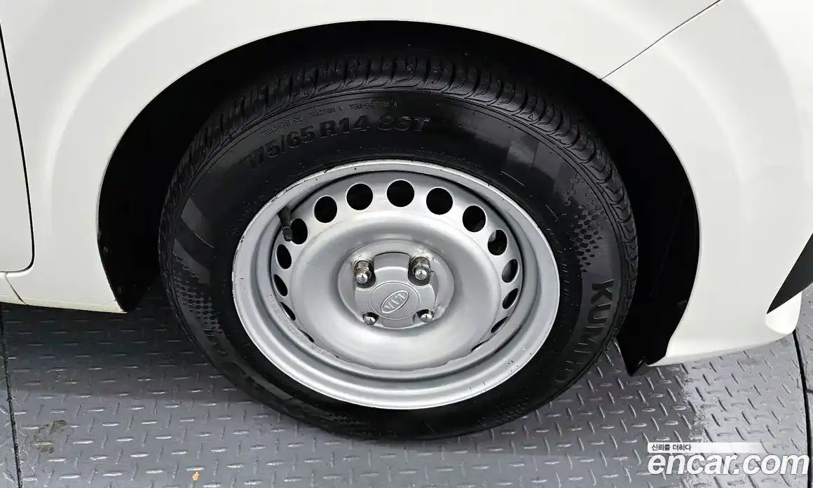 Kia Morning 2021 1.0 Автомат в Москве № 131523, фото 5