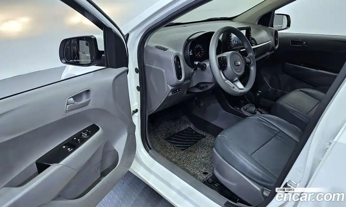 Kia Morning 2021 1.0 Автомат в Москве № 131523, фото 10