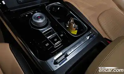 Kia Canival 2023 2.2 Автомат в Москве № 131892, миниатюра 3