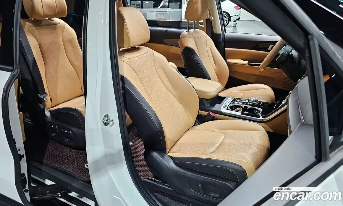 Kia Canival 2023 2.2 Автомат в Москве № 131892, фото 8