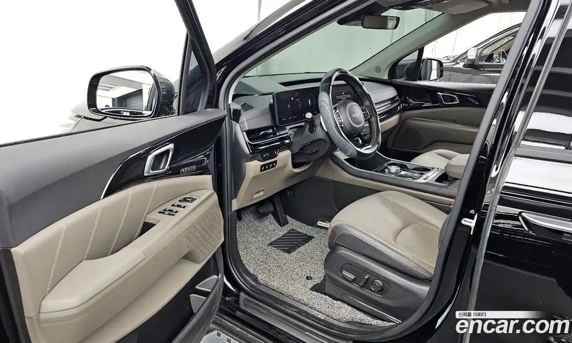 Kia Canival 2024 2.2 Автомат в Москве № 131986, фото 6