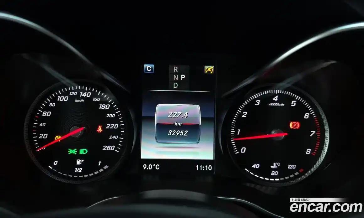 Mercedes-Benz C-Class 2017 2.0 Автомат в Москве № 135382, фото 17