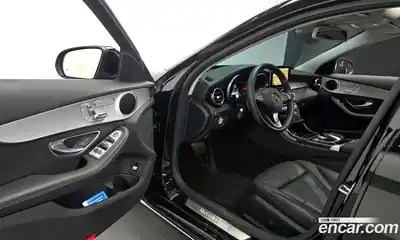 Mercedes-Benz C-Class 2017 2.0 Автомат в Москве № 135382, миниатюра 4
