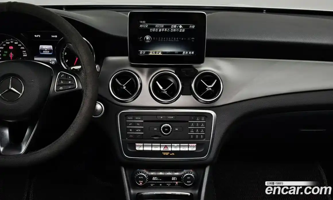 Mercedes-Benz GLA-Class 2019 2.0 Автомат в Москве № 136152, фото 12