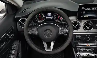 Mercedes-Benz GLA-Class 2019 2.0 Автомат в Москве № 136152, миниатюра 9