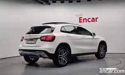Mercedes-Benz GLA-Class 2019 2.0 Автомат в Москве № 136152, миниатюра 10
