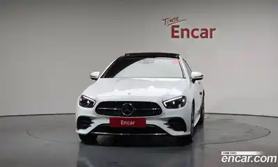 Mercedes-Benz E-Class 2023 2.0 Автомат в Москве № 137361, миниатюра 2