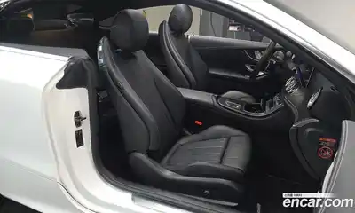 Mercedes-Benz E-Class 2023 2.0 Автомат в Москве № 137361, миниатюра 10