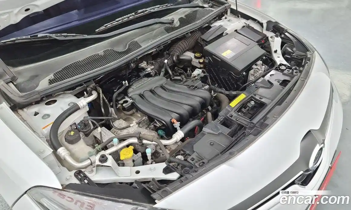 Renault SM3 2018 1.6 Автомат в Москве № 137858, фото 8