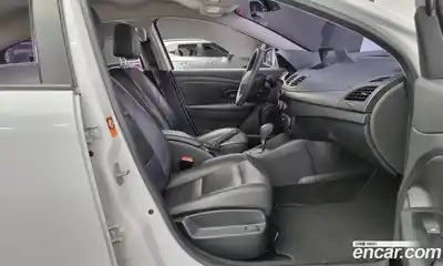 Renault SM3 2018 1.6 Автомат в Москве № 137858, миниатюра 9