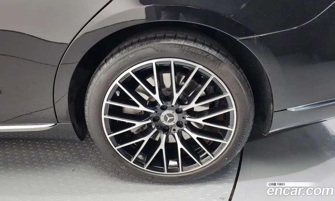 Mercedes-Benz S-Class 2023 4.0 Автомат в Москве № 141590, фото 5