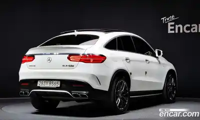 Mercedes-Benz GLE-Class 2019 5.5 Автомат в Москве № 143283, миниатюра 2