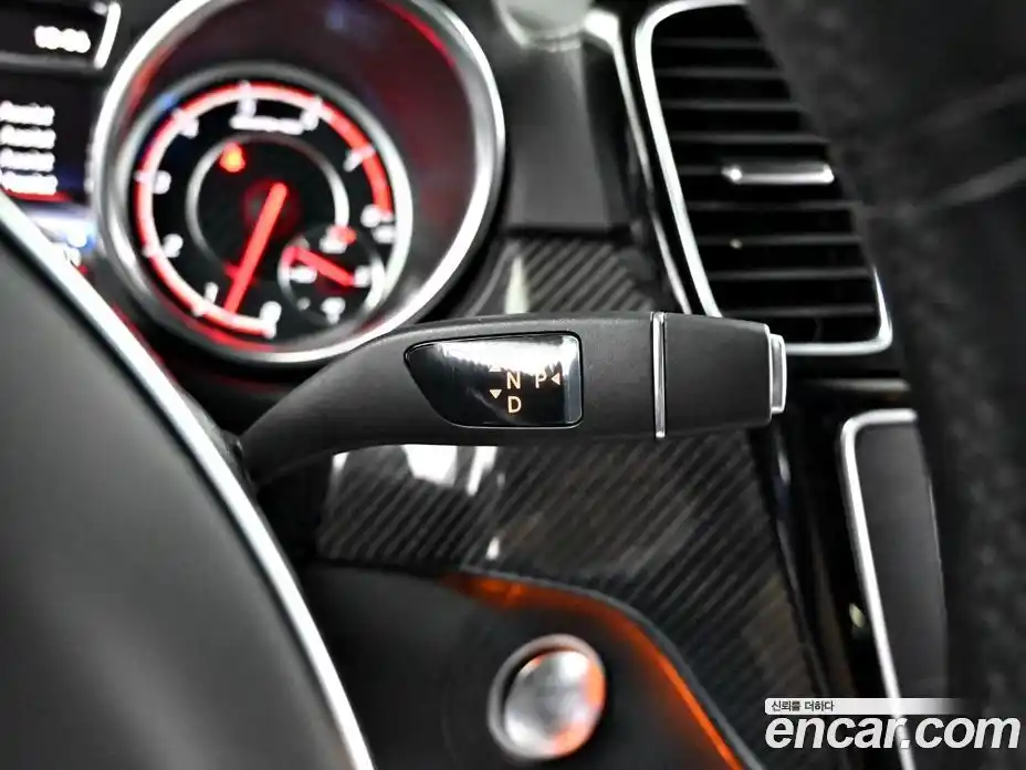 Mercedes-Benz GLE-Class 2019 5.5 Автомат в Москве № 143283, фото 9