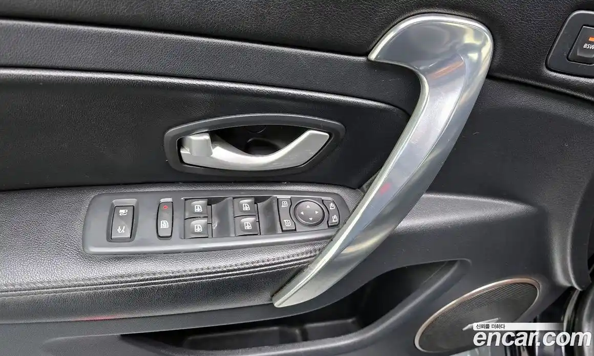 Renault SM5 2013 2.0 Автомат в Москве № 148822, фото 13